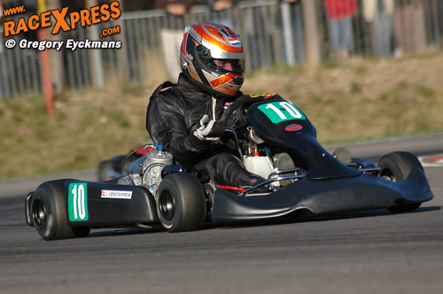Jos Verstappen knalt weer!